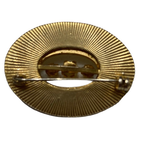 VINTAGE Brooch - Picture 2 of 3